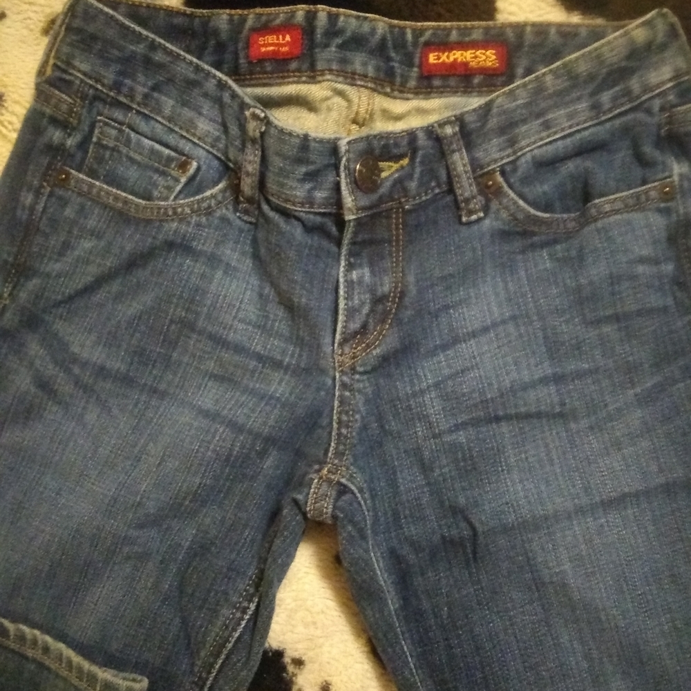Express jeans Stella skinny leg size 2 regular